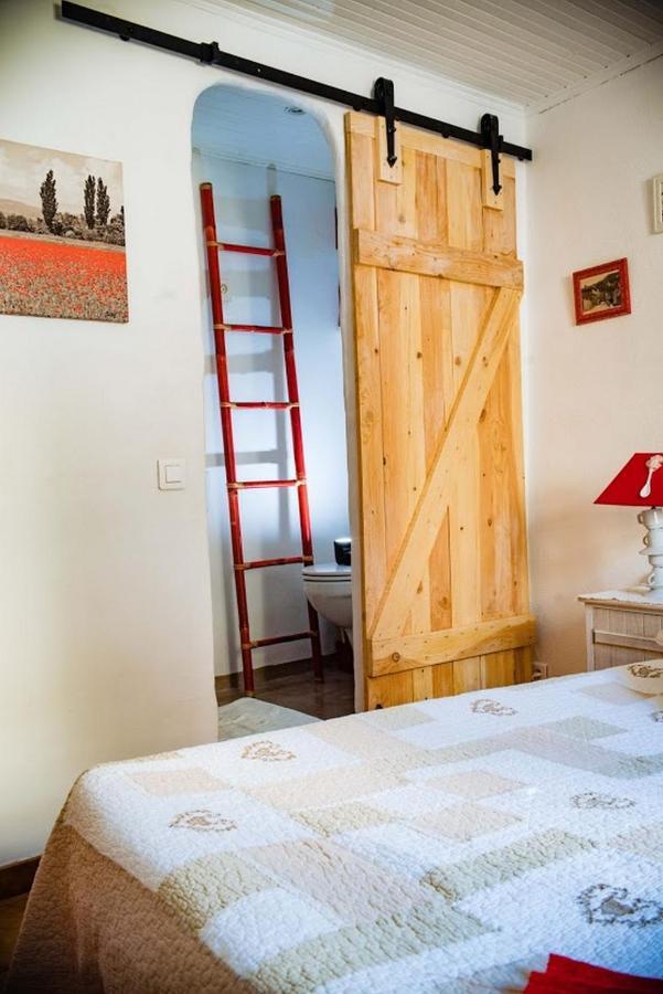 Gite Fa Mille Maison Bleu Robion en Luberon Εξωτερικό φωτογραφία